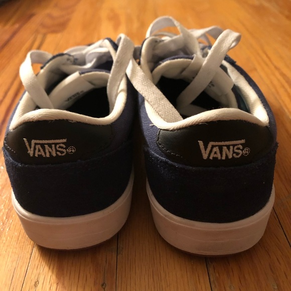 Vans size 8 wmn - Picture 5 of 7